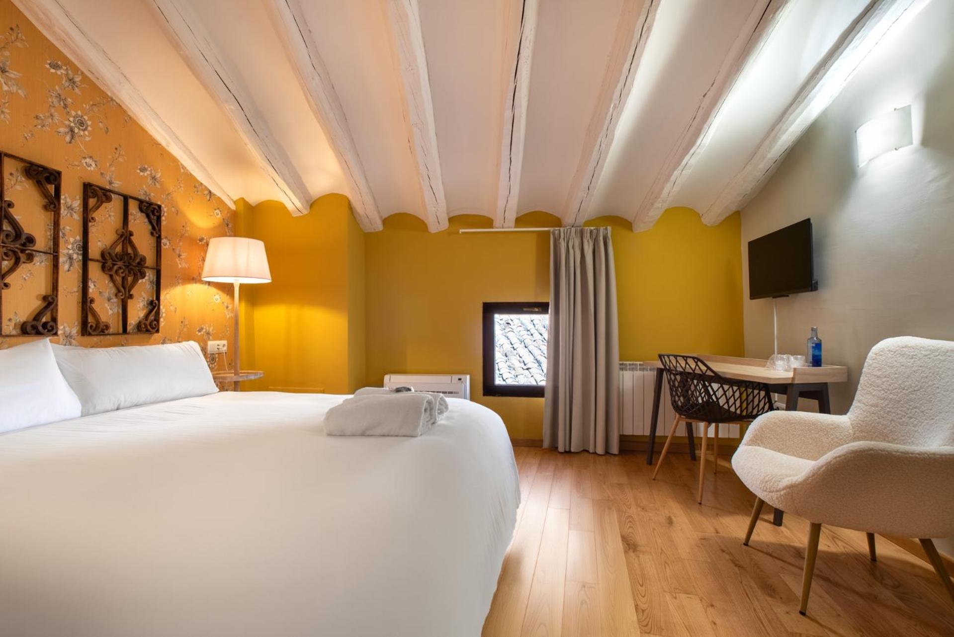 Hotel-Boutique By Gonzalo Sesma Cervera del Río Alhama Eksteriør billede