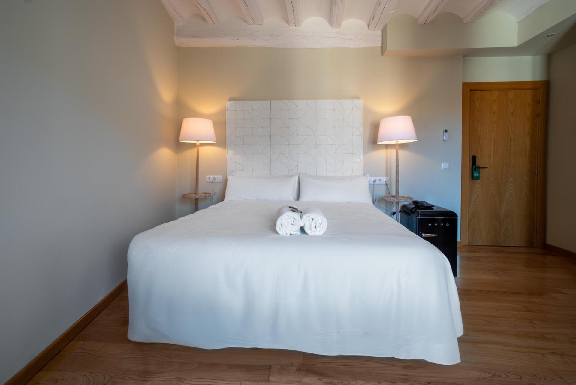 Hotel-Boutique By Gonzalo Sesma Cervera del Río Alhama Eksteriør billede